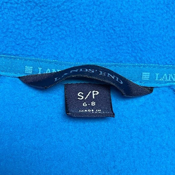 LANDS END PETITE FLEECE FULL ZIP JACKET. SIZE SMALL/PETITE (6-8). BLUE. - Picture 6 of 8